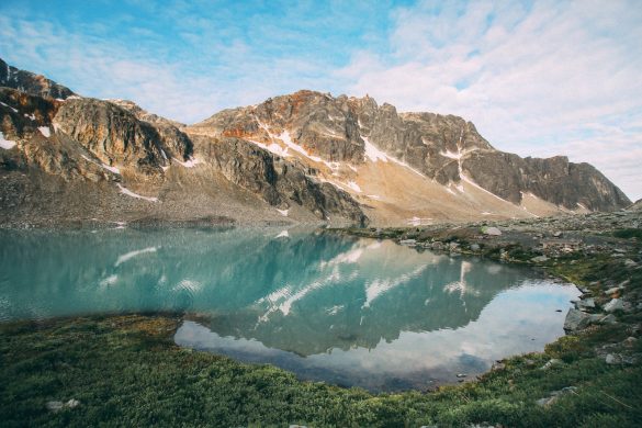 Garibaldi provincial park lake mountains
